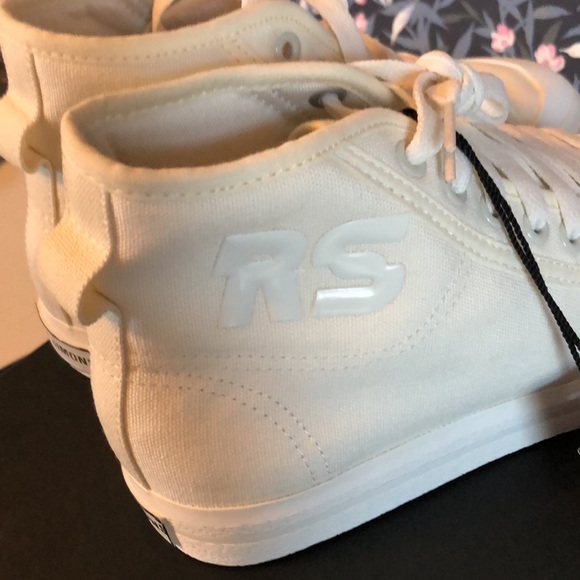 Adidas by Raf Simons Spirit canvas high top sneakers - Picture 4 of 16
